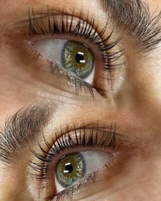 🔍LASH LIFT AFTERCARE
⠀
Aftercare for your lashes will determine how long your lash lift lasts and how soon you will need to book your next appointment.
⠀
I recommend following some rules:
⠀
❗️Be gentle with your lashes, no rubbing!
❌Do not get your lashes wet for 24 hrs.
❌Do not use harsh products on your eyes/lashes.
❗️Use of sauna/steam is possible after 24hrs but may weaken the effect of the lift.
❌No eye make up for 24 hours.
❌Swimming should be avoided for at least 24hrs.
⠀
✅Make sure to keep your eyelashes dry for at least 24 to 48 hours.
✅Sleep on your back for a couple of days to prevent your eyelashes from getting misshaped.
✅To get the most out of your lash lift, avoid using any kind of oil-based mascara or makeup remover. Oil will degrade your lash lift and cause them to straighten faster!
✅And see you soon for your next appointment 😉